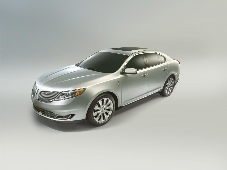  Lincoln MKS 2013 года  (фото 11 из 17)